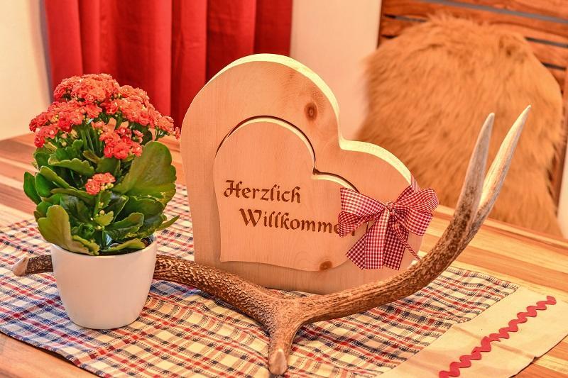 Sonn Alpin - Ferienwohnungen Grän Kültér fotó